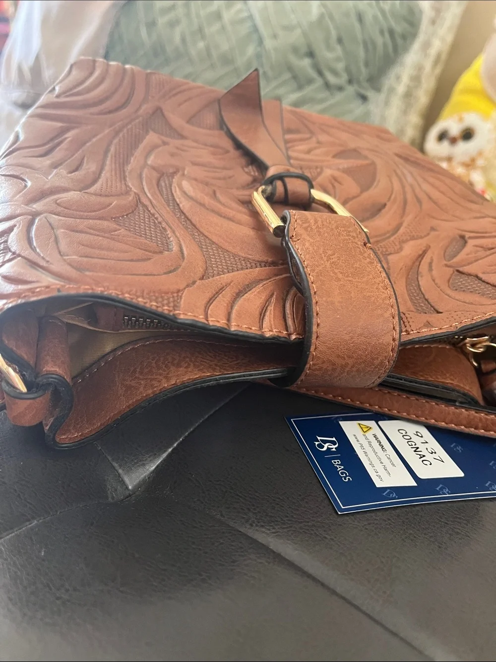 Carved faux Leather Crossbody Bag in Brown